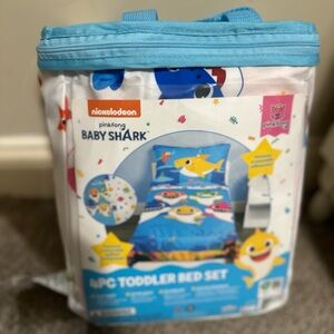 Nickelodeon Baby Shark Toddler Bed Set - Blue and Yellow
